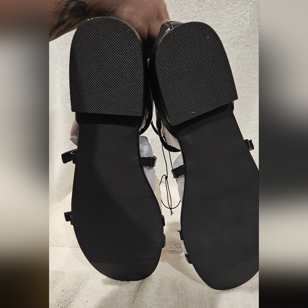NO BOUNDARIES SANDALS - Picture 5 of 5